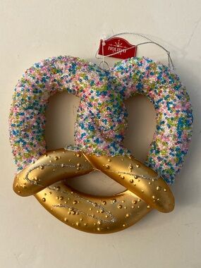 Candy Pretzel Christmas tree Ornament NEW